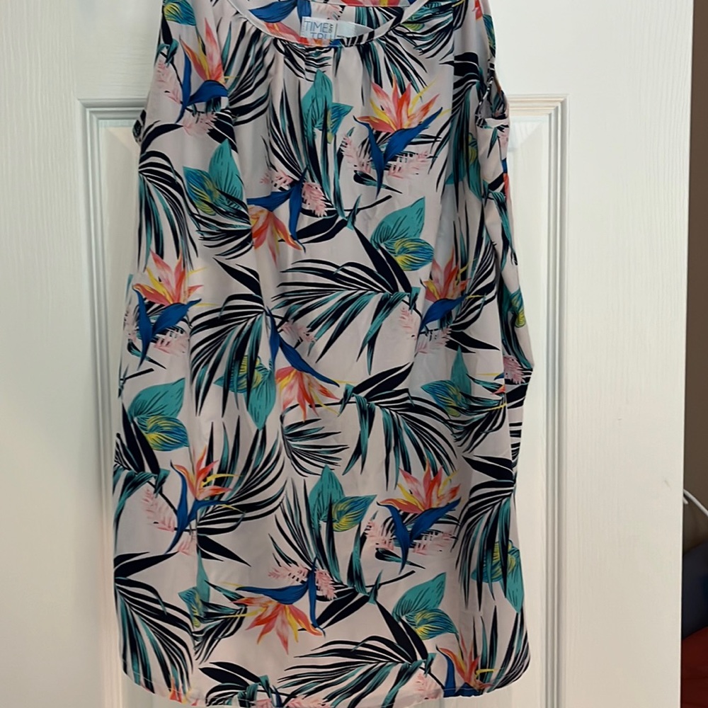 Women tropical print tank